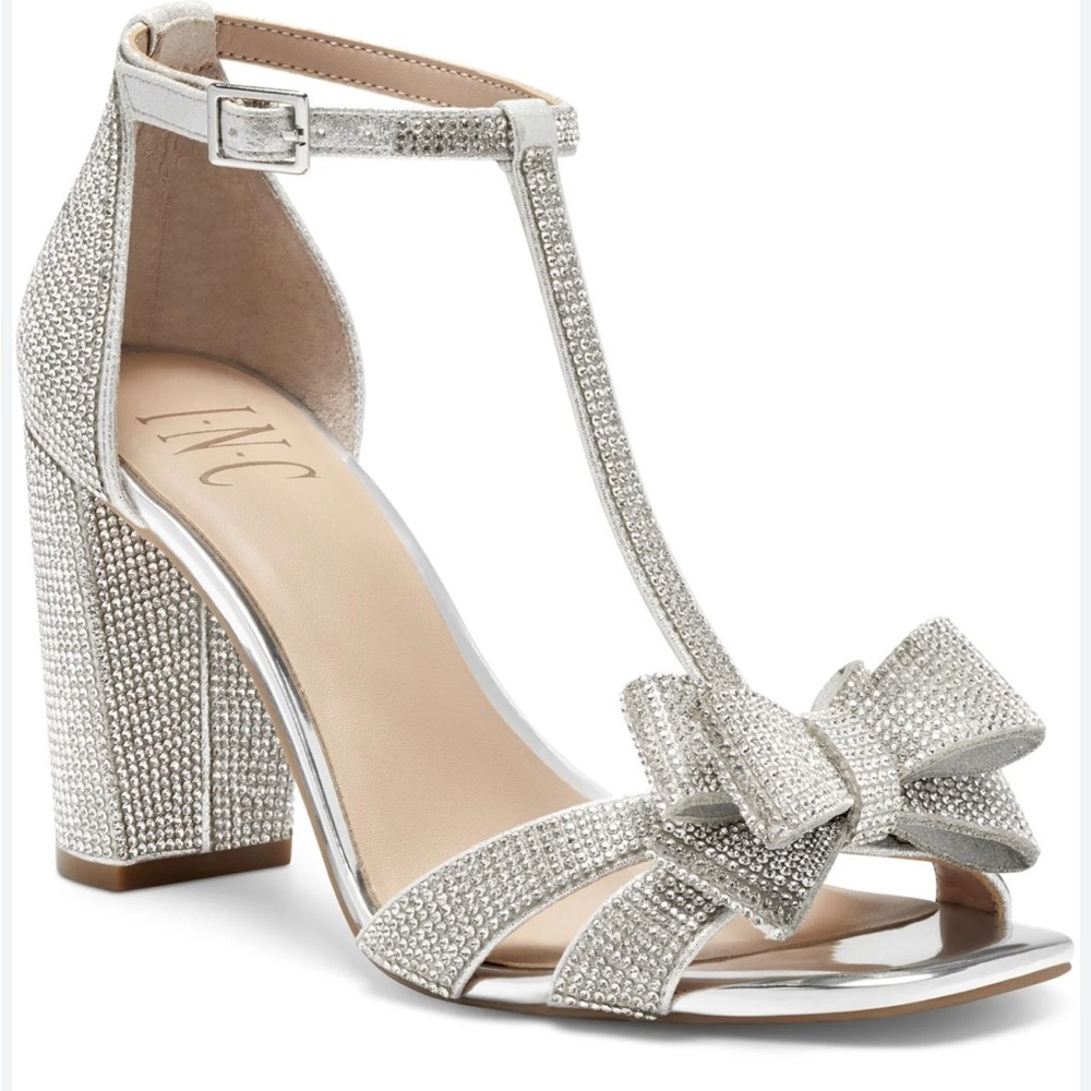 Silver Bow Heels